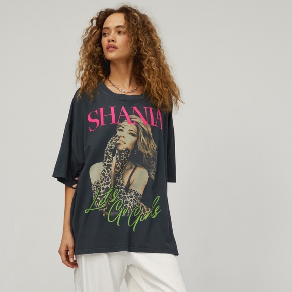 Daydreamer Tops - NWOT Daydreamer Shania Let’s Go Girls Tee Size OS